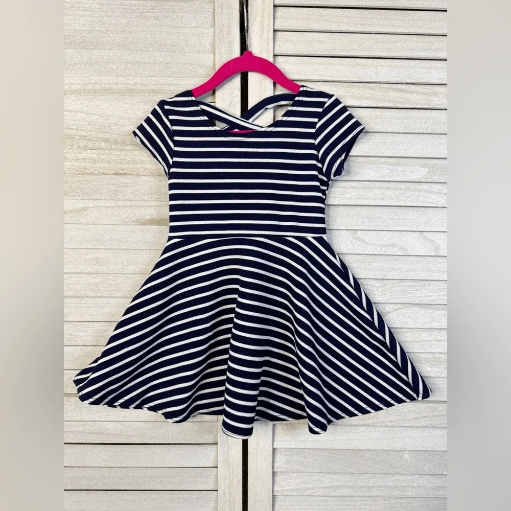Dreamgirl Navy and White Striped Twirl Dress size 4. Great Condition